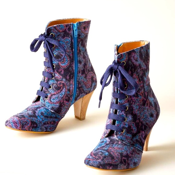Ophelia Paisley Velvet boots. New in box from Sundance. - Picture 1 of 9